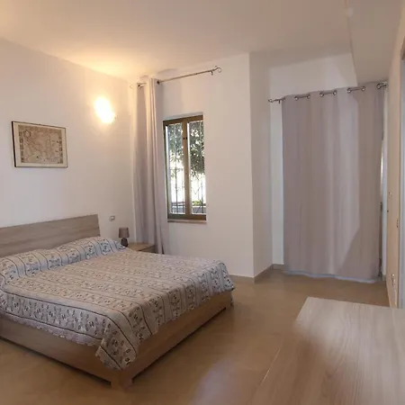 Feriehus Su Coru E Su Entu